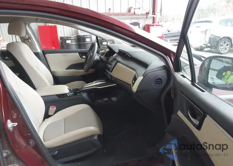 2018 Honda Clarity Plug-In Hybrid z USA, uszkodzony, nr VIN JHMZC5F10JC003281